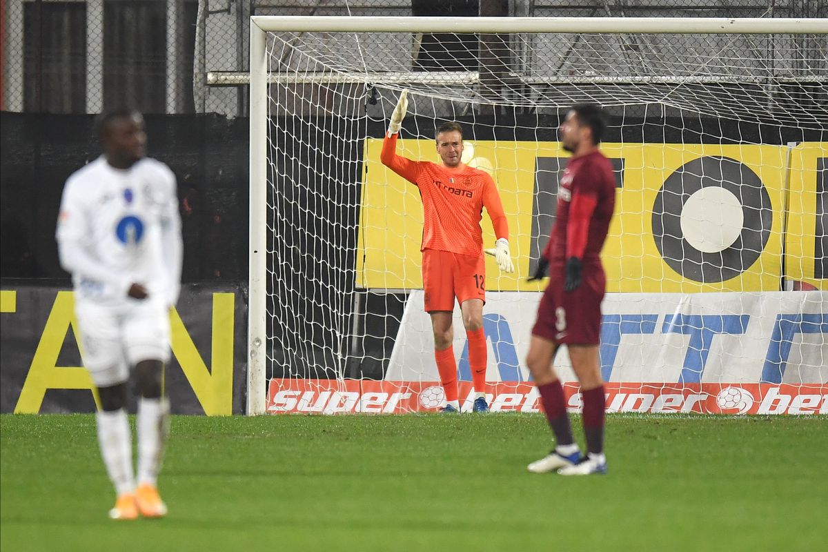 EXCLUSIV Anunț-ȘOC la CFR Cluj după eșecul cu Gaz Metan » Patronul a luat o decizie radicală