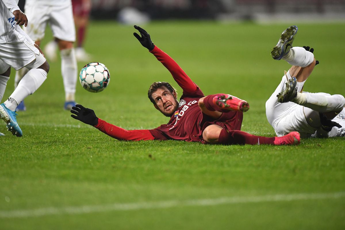 EXCLUSIV Anunț-ȘOC la CFR Cluj după eșecul cu Gaz Metan » Patronul a luat o decizie radicală