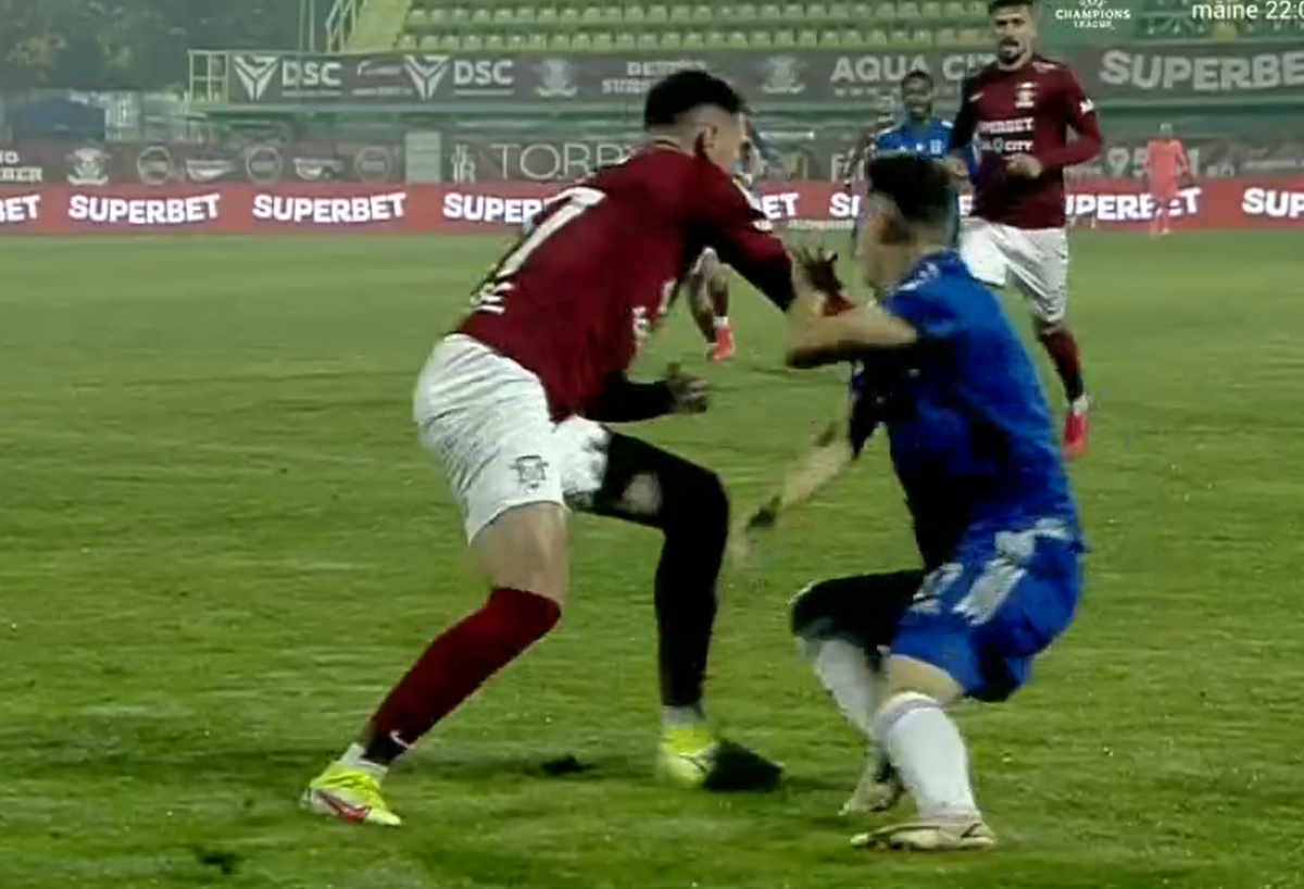 Penalty neacordat în Rapid - FCU Craiova: „Arbitrul n-avea cum să vadă”
