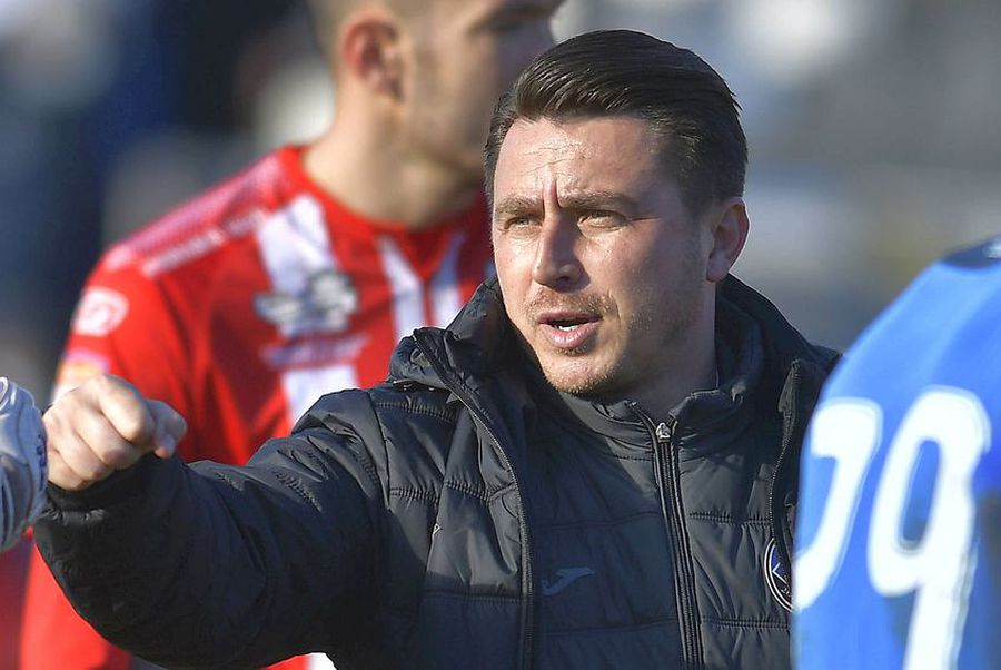 Fake news alert: FCSB vrea antrenor cu relații mari la Gazeta Sporturilor