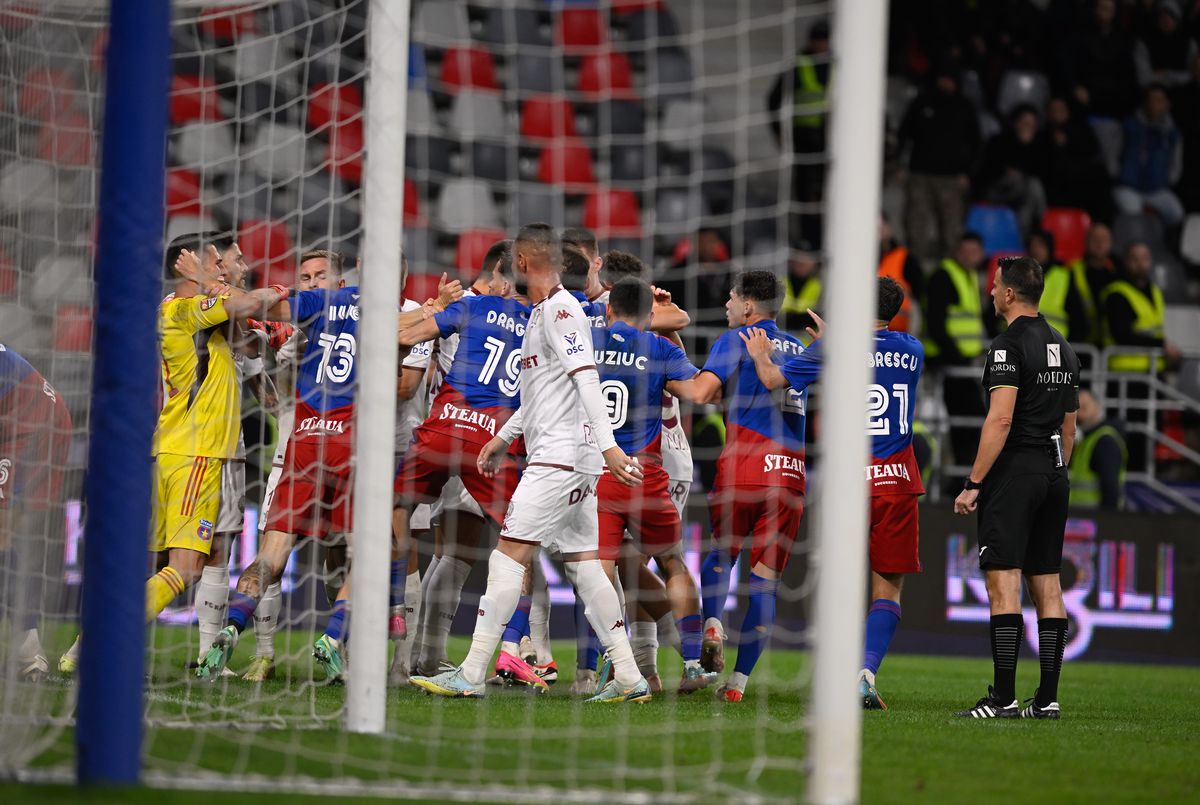 Daniel Vîrtej, conflict în prelungirile meciului Steaua - Rapid