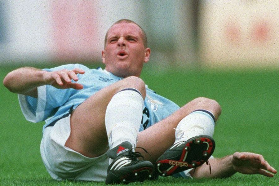 Amintirile lui Gascoigne: „Am marcat două goluri după 9 pahare de coniac” » I-a cumpărat 82 de mașini tatălui + Mesajul lui Ferguson: „Ai făcut cea mai mare greșeală”