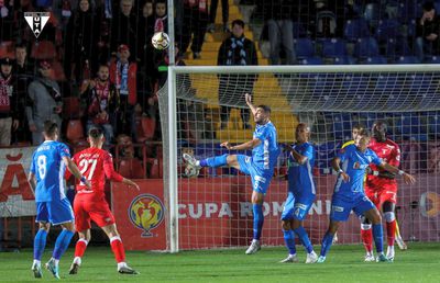 Craiova a câștigat greu cu UTA » Oltenii urcă pe locul doi în grupă