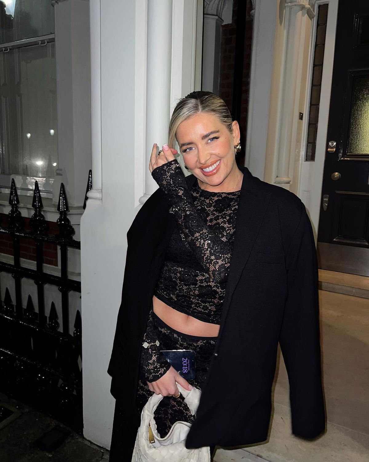 Jermain Defoe se iubește cu două femei în același timp » Fostul fotbalist englez nu mai are nicio reținere