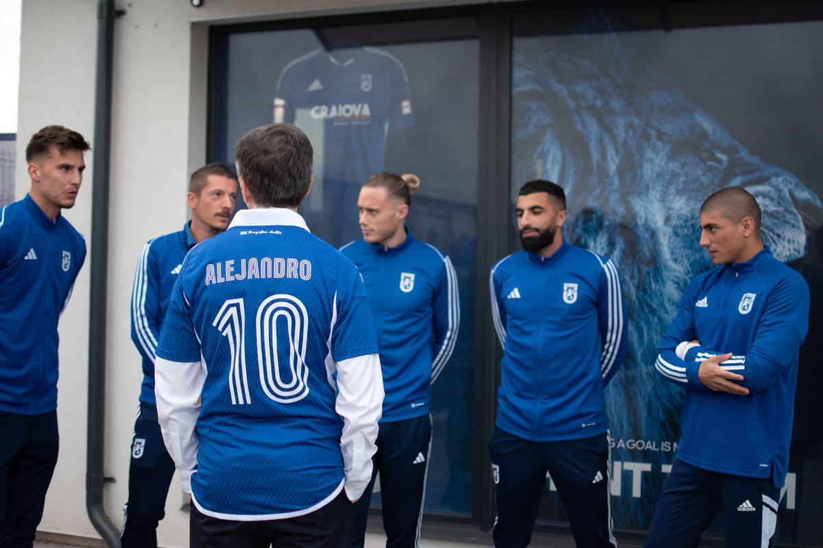 Ambasadorul Argentinei în România, Carlos Alejandro Poffo, a avizat baza de pregătire a celor de la FCU Craiova