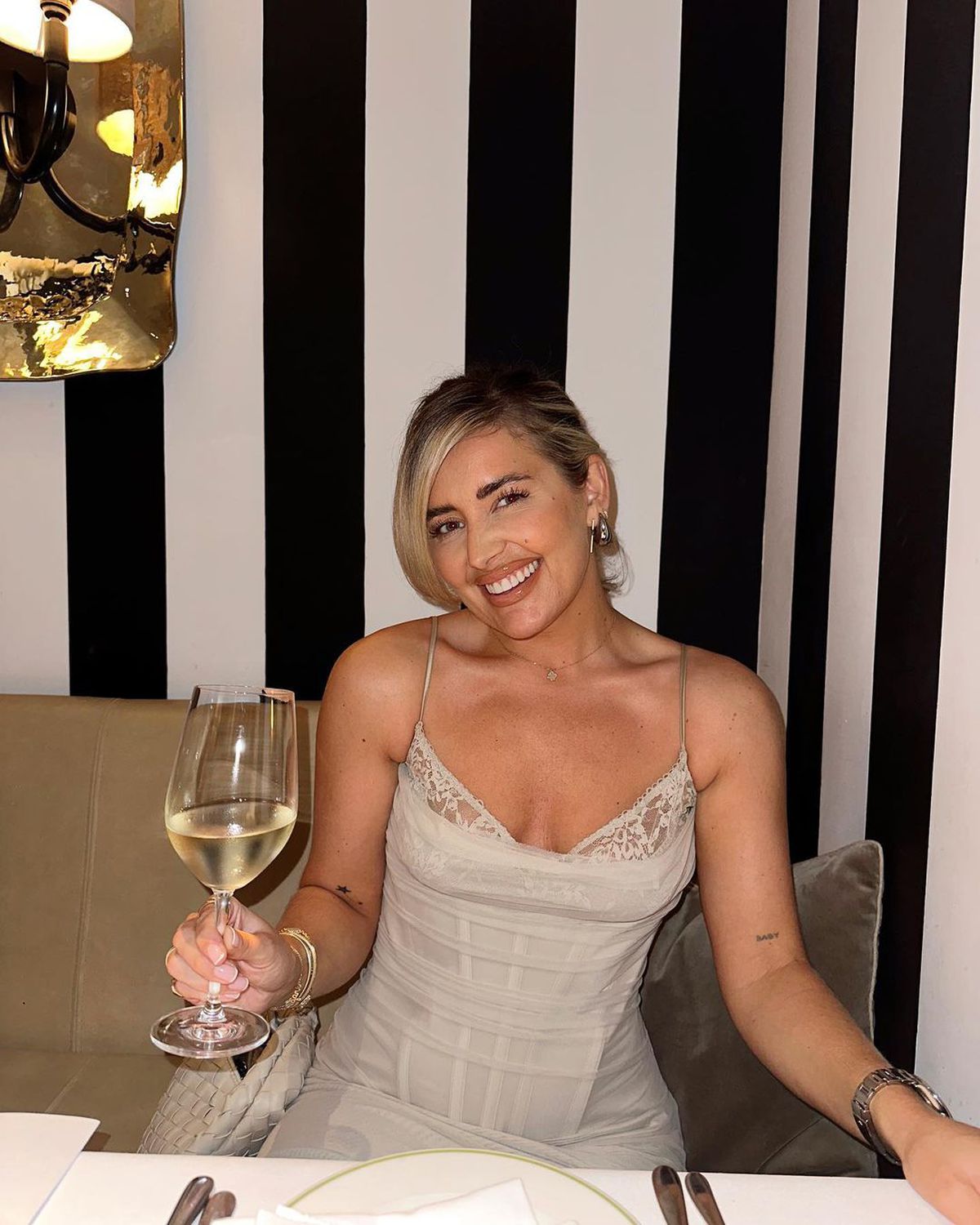 Jermain Defoe se iubește cu două femei în același timp » Fostul fotbalist englez nu mai are nicio reținere