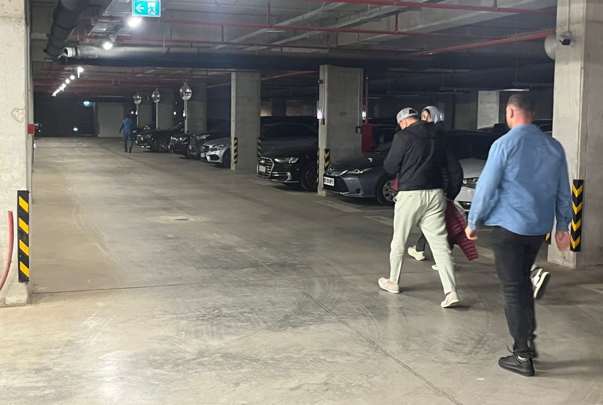 Nu l-a menajat pe Dan Șucu, după ce a văzut imaginile cu patronul rapidist: „Ce mesaj dai? Dacă FCSB are 3-0, pleci la pauză?”