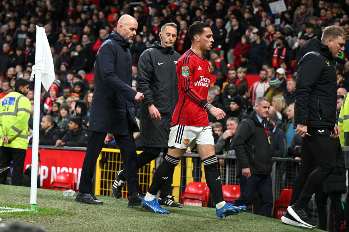 Manchester United, o nouă umilință » A doua înfrângere cu 0-3 acasă, în 4 zile