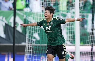 Dan Petrescu e în finala Cupei! Poate prinde un loc în Liga Campionilor Asiei