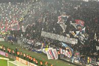 Război în bannere la derby-ul CSA Steaua - Rapid » „Tzancă Ungureanu” vs „Crescuți tot lângă palat”