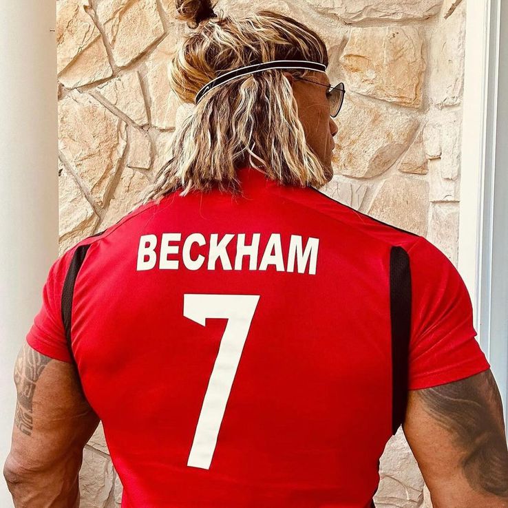 The Rock, „costumat” în David Beckham