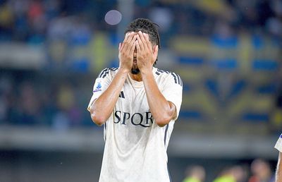 Și accidentat, și jefuit! » Ce a pățit fundașul englez de la AS Roma