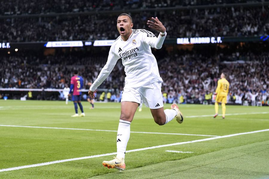 Comparație în Spania: Cristiano Ronaldo versus Kylian Mbappe » Cifrele și diferențele lor în primele luni la Real Madrid