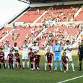 Jucătorii și antrenorul lui FC Botoșani sunt arătați cu degetul de patronul Valeriu Iftime. Foto: Imago Images