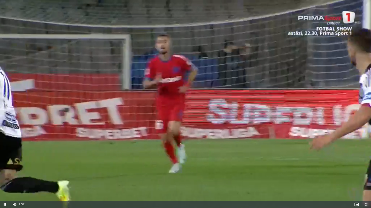 Clujenii acuză arbitrajul după eliminarea lui Murgia din eșecul cu FCSB: „Trebuia să simtă tenta”