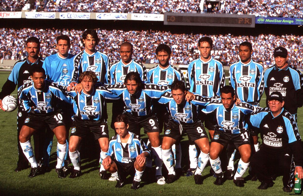 Dispare vechea arenă de 45.000 de locuri care a dat cel mai fin dribleur al țării