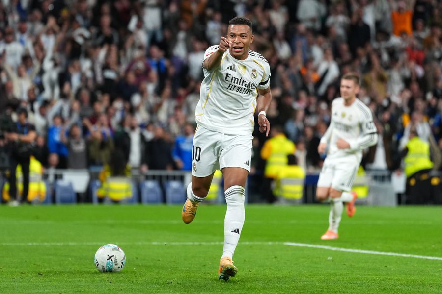 „Ruptură la Real Madrid” » Dezvăluiri incendiare din vestiarul „galacticilor”: 5 superstaruri sunt împotriva lui Xabi Alonso