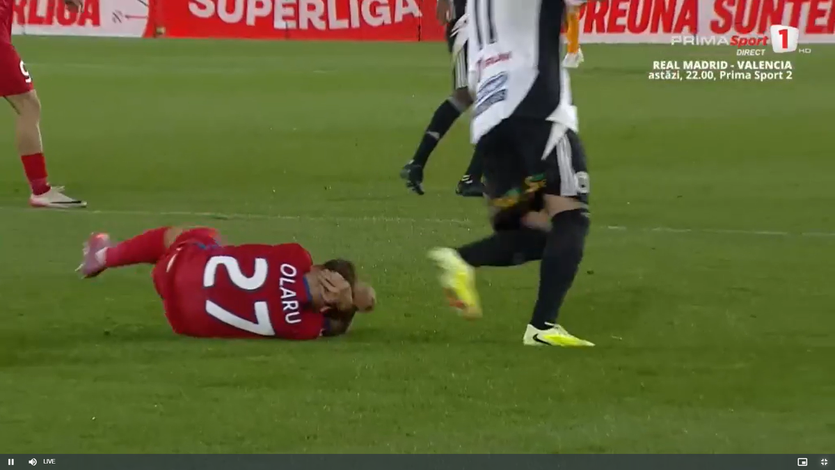 Fază controversată în U Cluj - FCSB » ELIMINAT după două „galbene” în 3 minute