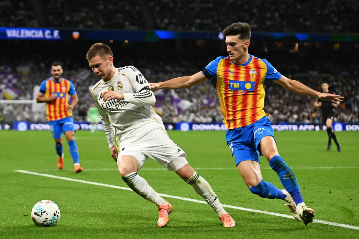 Real Madrid - Valencia 4-0 » Mbappe și două eurogoluri o desprind pe Real Madrid în fruntea La Liga