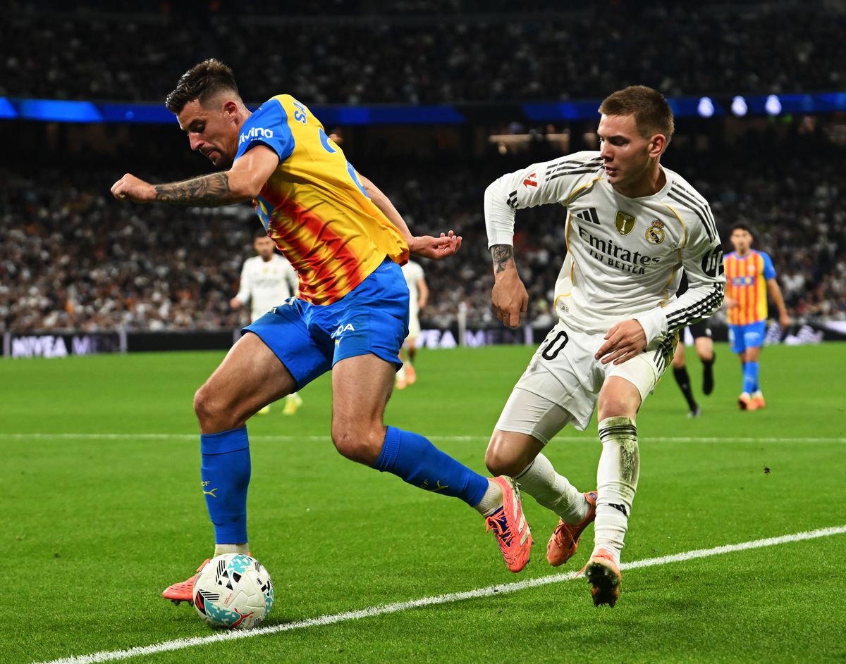 Real Madrid - Valencia 4-0 » Mbappe și două eurogoluri o desprind pe Real Madrid în fruntea La Liga