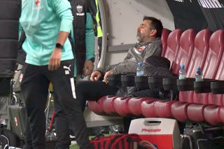 Prețul plătit » Zeljko Kopic a oferit imaginile serii, în nebunia de la Dinamo- CFR Cluj