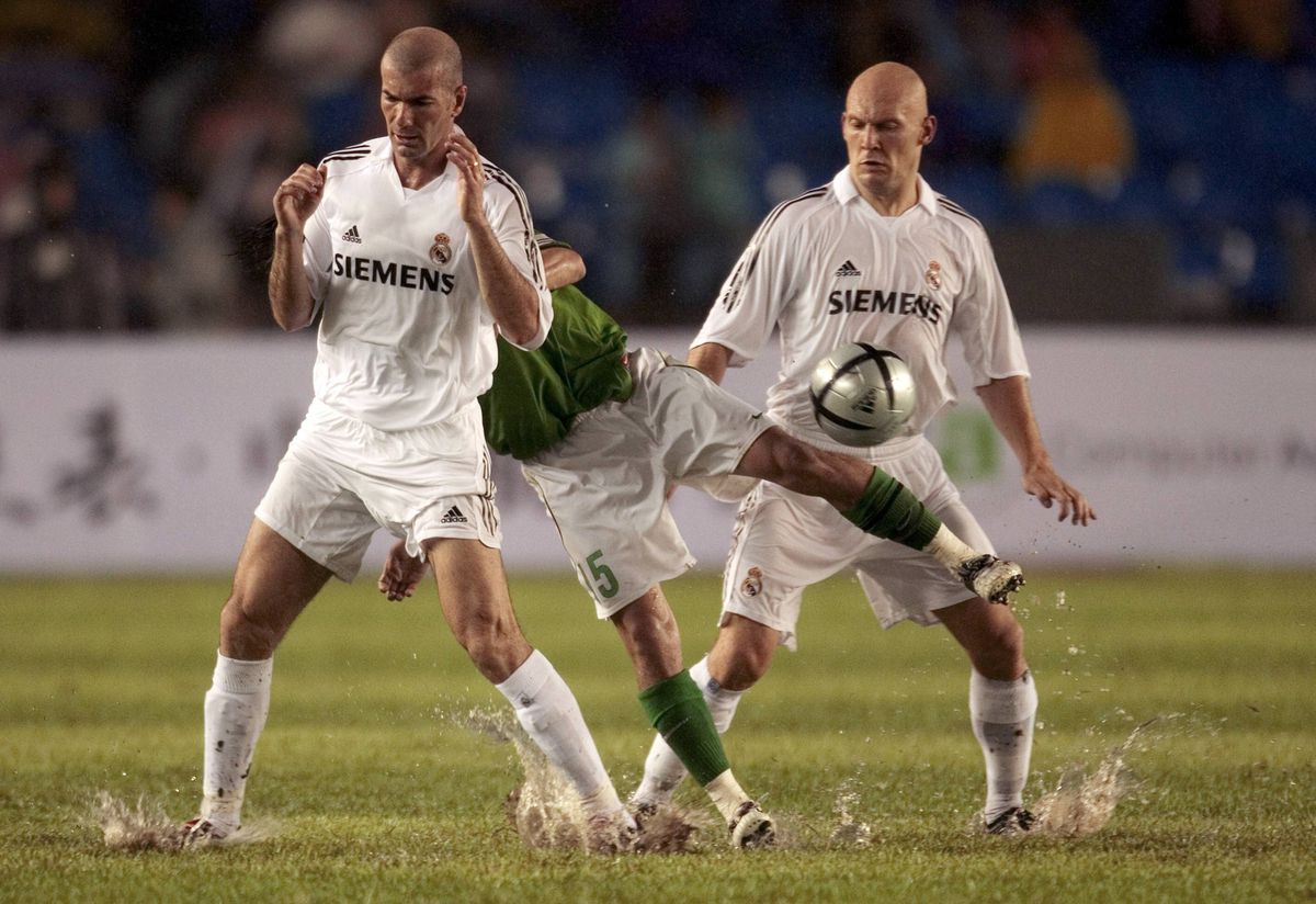 Era „Câinele Nebun”! » I-a scos un dinte lui Ronaldo, s-a iubit cu o actriță de filme pentru adulți, a tras în colegi și a făcut o avere după retragere