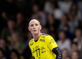Crainicul echipei, dat afară după o remarcă scandaloasă la adresa unei handbaliste legendare!
