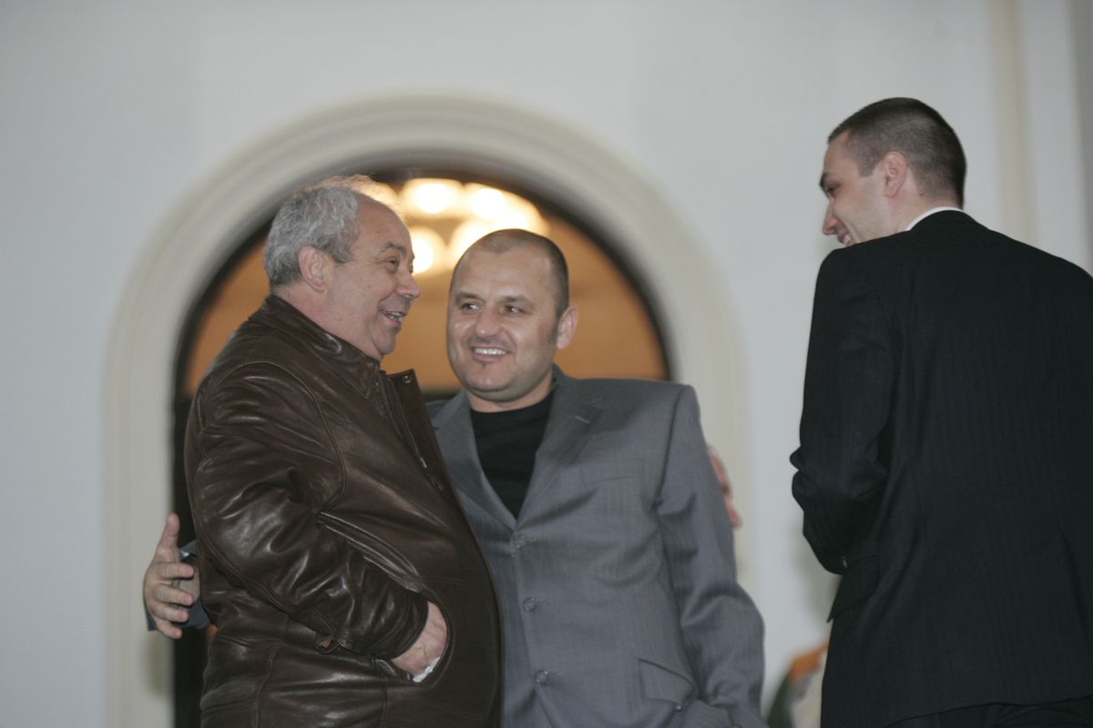 „Am salvat prin complicitate U Cluj de la retrogradare” » Om-cheie în vremea Cooperativei, interviu spectaculos, cu dezvăluiri în serie: „Fără Becali și casele de pariuri, echipele din Liga 1 dispar”