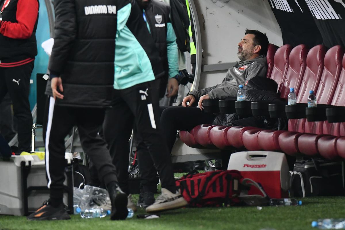 Prețul plătit » Zeljko Kopic a oferit imaginile serii, în nebunia de la Dinamo- CFR Cluj