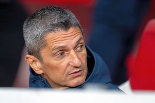 Dan Șucu trebuie să-și pună primul antrenor la Genoa »  Cine e favorit să-l înlocuiască pe Vieira + Un nume-surpriză intrat pe listă!