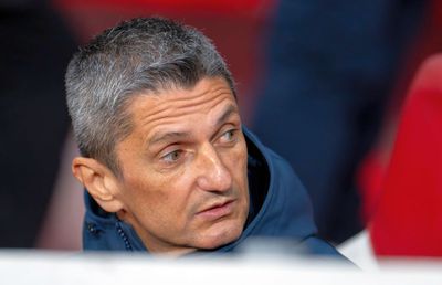 Dan Șucu trebuie să-și pună primul antrenor la Genoa »  Cine e favorit să-l înlocuiască pe Vieira + Un nume-surpriză intrat pe listă!