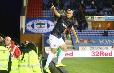 Wigan - Reading 1-3 // Mark Bowen, managerul englezilor, dezvăluie momentul care l-a făcut pe George Pușcaș să explodeze + Notă maximă pentru „tricolor”