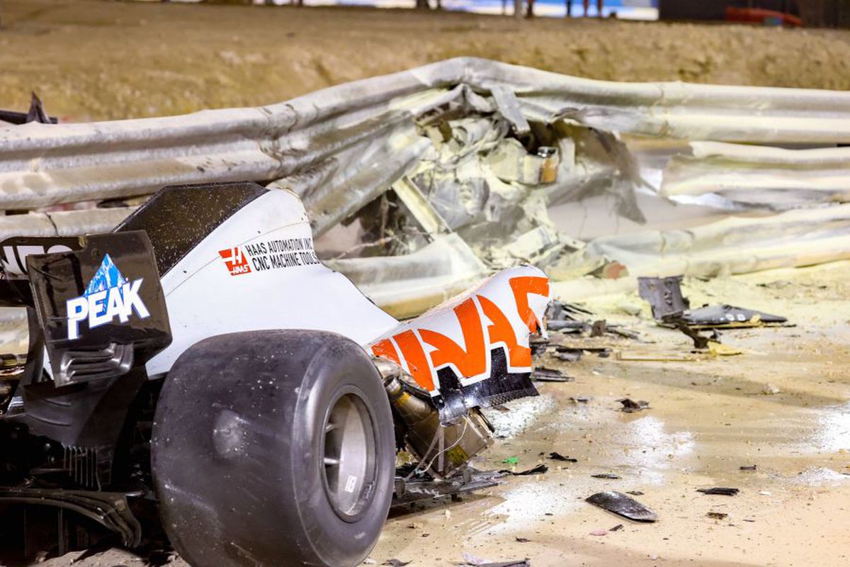 EXCLUSIV Fostul pilot Doru Sechelariu face o reconstituire șocantă a accidentului lui Romain Grosjean: „Putea să-i reteze capul. Unul la un milion scapă cu viață” + amintiri din padoc cu Grosjean