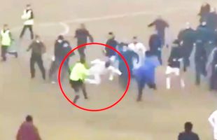VIDEO Scene reprobabile în decisivul din Liga 2 » Arbitrul, doborât cu o lovitură de kung-fu! Fanii au pătruns pe teren
