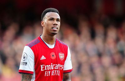 Fotbalist din Premier League, urmărit și atacat de hoți în propria locuință