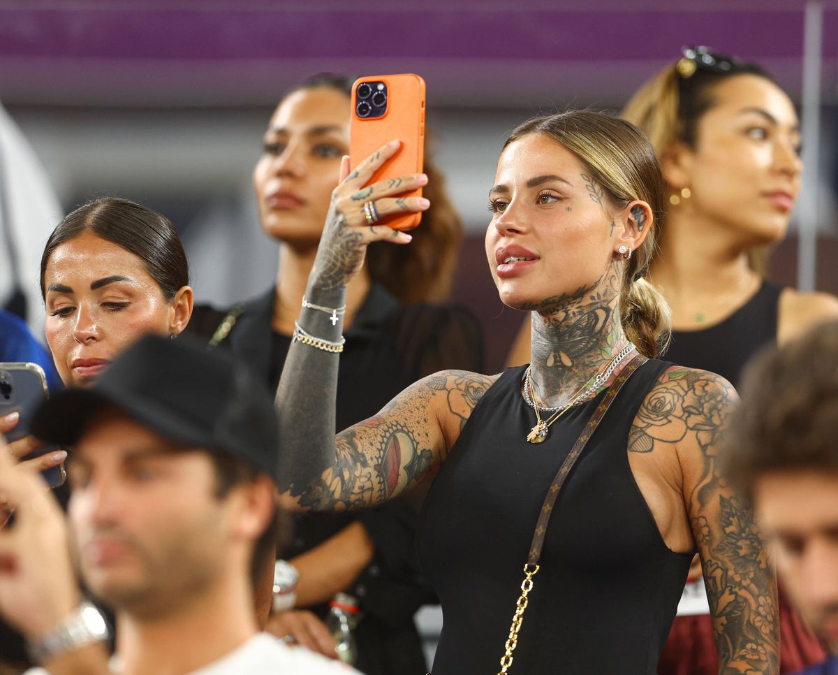 Încântătoare! Iubita lui Theo Hernandez a confiscat Mondialul: pe cine susține