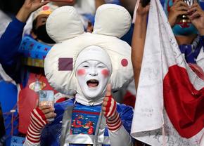 Cele mai ciudate apariții la Mondial! Fanii Japonei au uimit pe toată lumea contra Spaniei