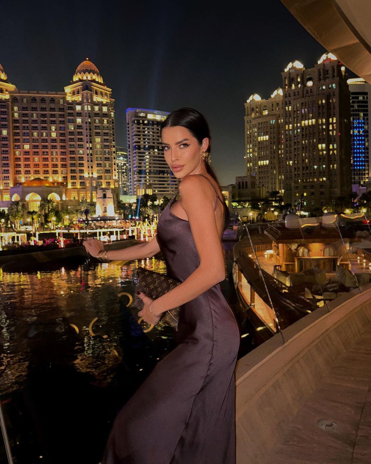 Soția acuzată de adulter în cantonamentul Serbiei reacționează » Ce a postat pe Instagram