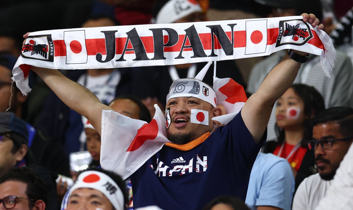 Cele mai ciudate apariții la Mondial! Fanii Japonei au uimit pe toată lumea contra Spaniei