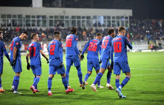 Gigi Becali, avertisment pentru două dintre vedetele de la FCSB: „Ei au o mare problemă”