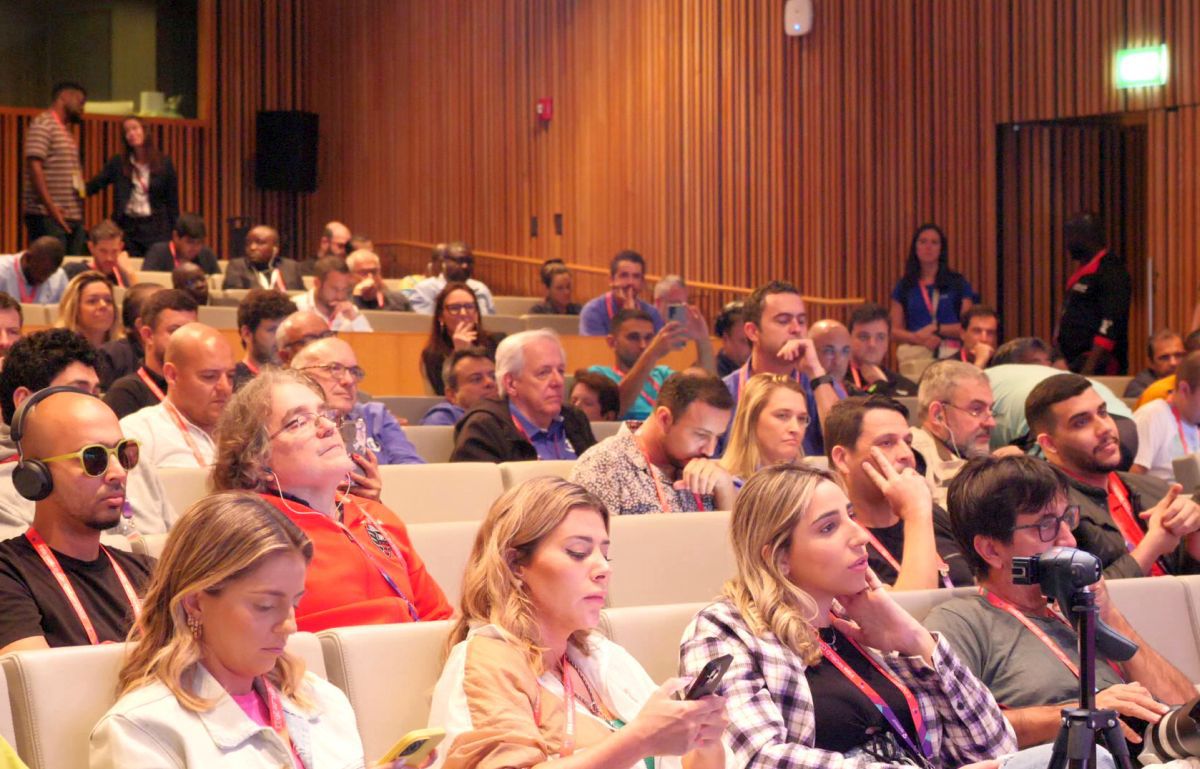 Gazeta prezentă printre cei 200 de jurnaliști de la conferința Braziliei » Tite pregătește o mutare istorică: intră „cel mai bun «tamburinist» care există!”