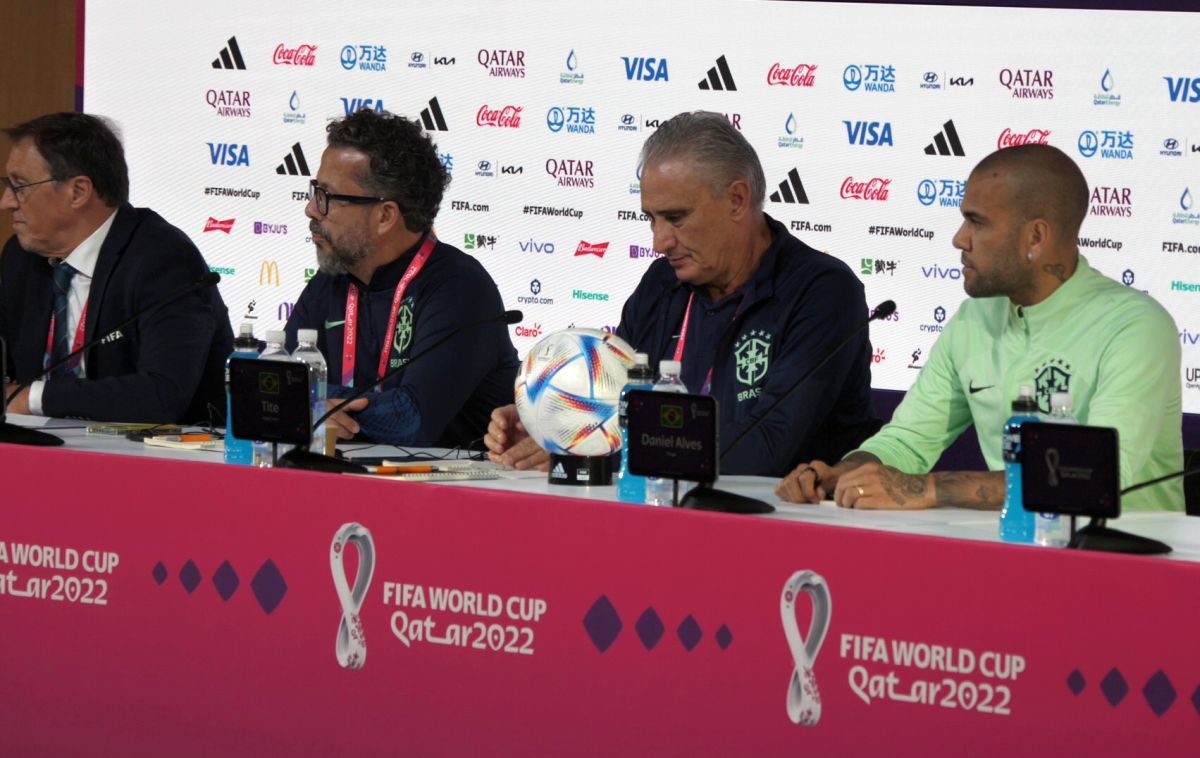 Gazeta prezentă printre cei 200 de jurnaliști de la conferința Braziliei » Tite pregătește o mutare istorică: intră „cel mai bun «tamburinist» care există!”