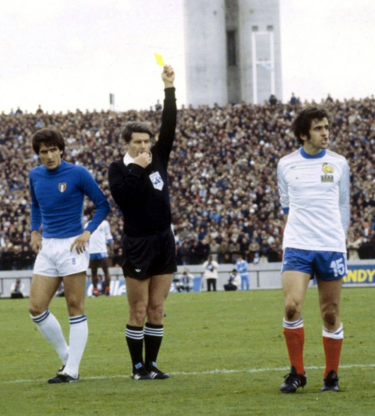 Istvan Kovacs, într-o galerie selectă » Ce alți arbitri români au mai oficiat finale mari din fotbalul european