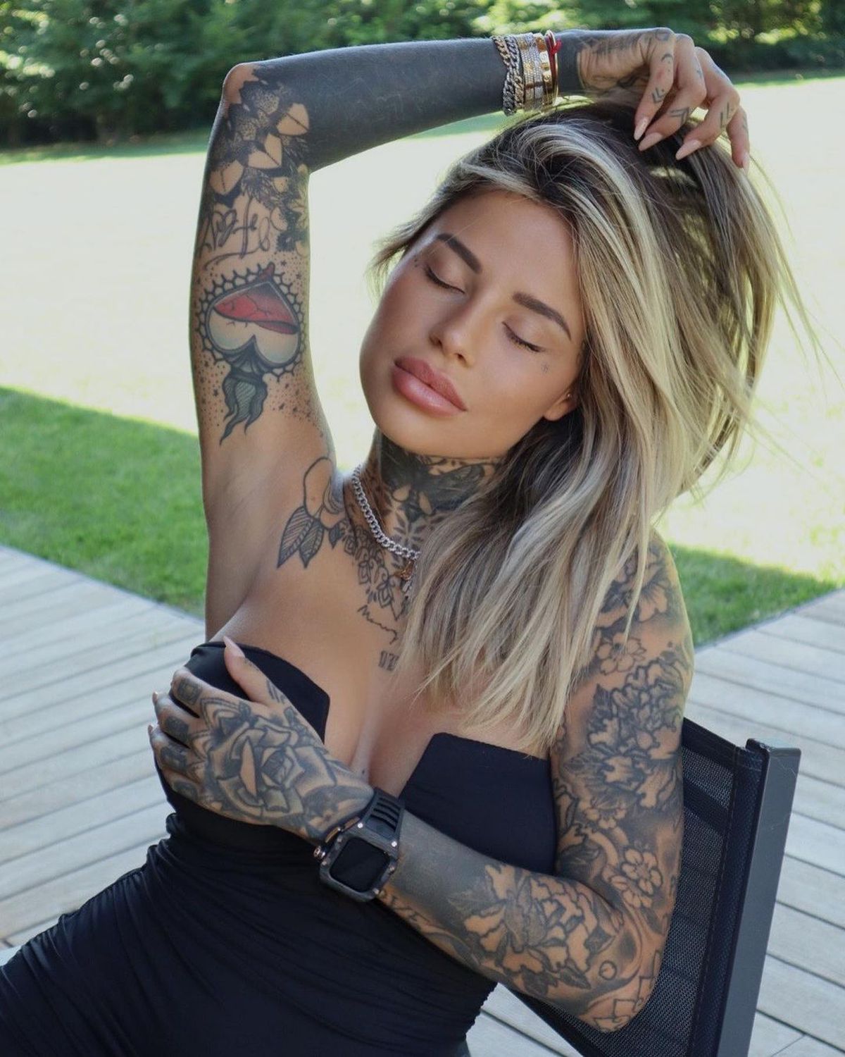 GALERIE FOTO După ce s-a iubit cu Sergio Aguero, „Tigroaica din Verona” are acum o relație cu un jucător de la AC Milan