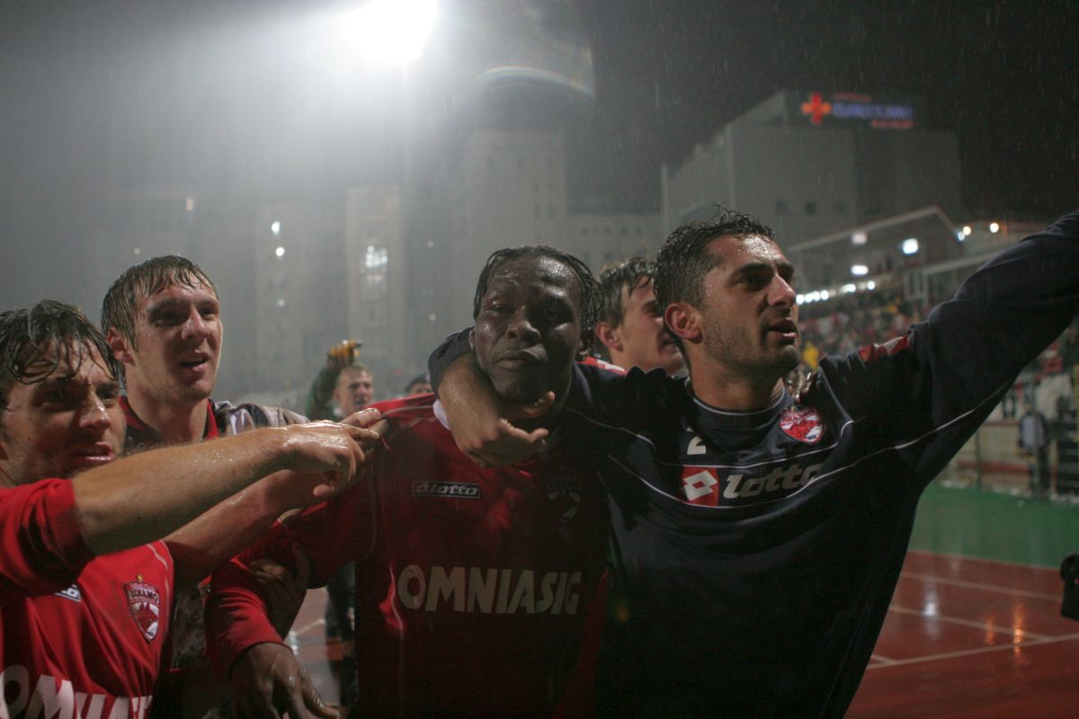 Dinamo - CSKA Moscova 1-0 (1 decembrie 2005) - imagini de la o victorie istorică reușită de „câini”