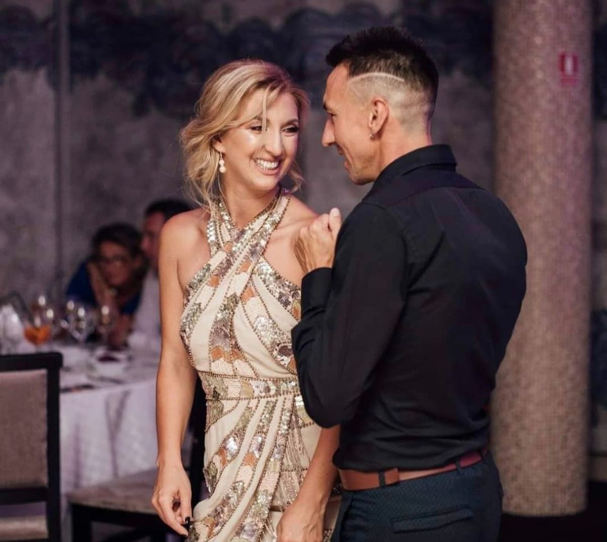 Roberto Ayza - viața în România