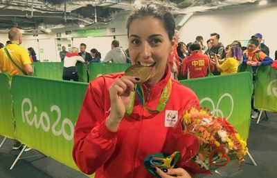 Loredana Dinu, campioană olimpică la Rio 2016: „Uite de ce am prins drag de 1 Decembrie! Mi-ar plăcea ca și copiii să prindă gustul ideii de a fi român”
