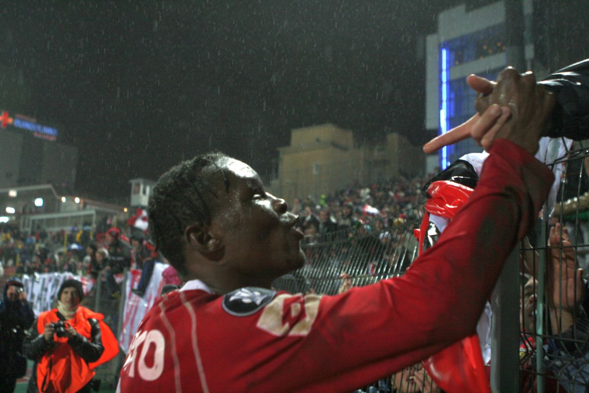 Dinamo - CSKA Moscova 1-0 (1 decembrie 2005) - imagini de la o victorie istorică reușită de „câini”