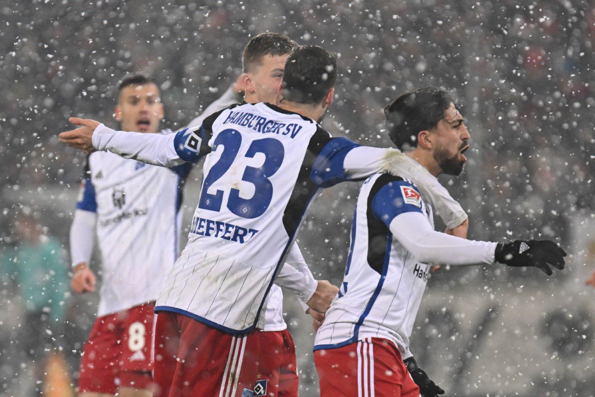 GSP a fost pe stadion la derby-ul incendiar din 2.Bundesliga » Cum s-a trăit din mijlocul suporterilor un meci nebun: revenire de la 0-2 + un autogol IREAL
