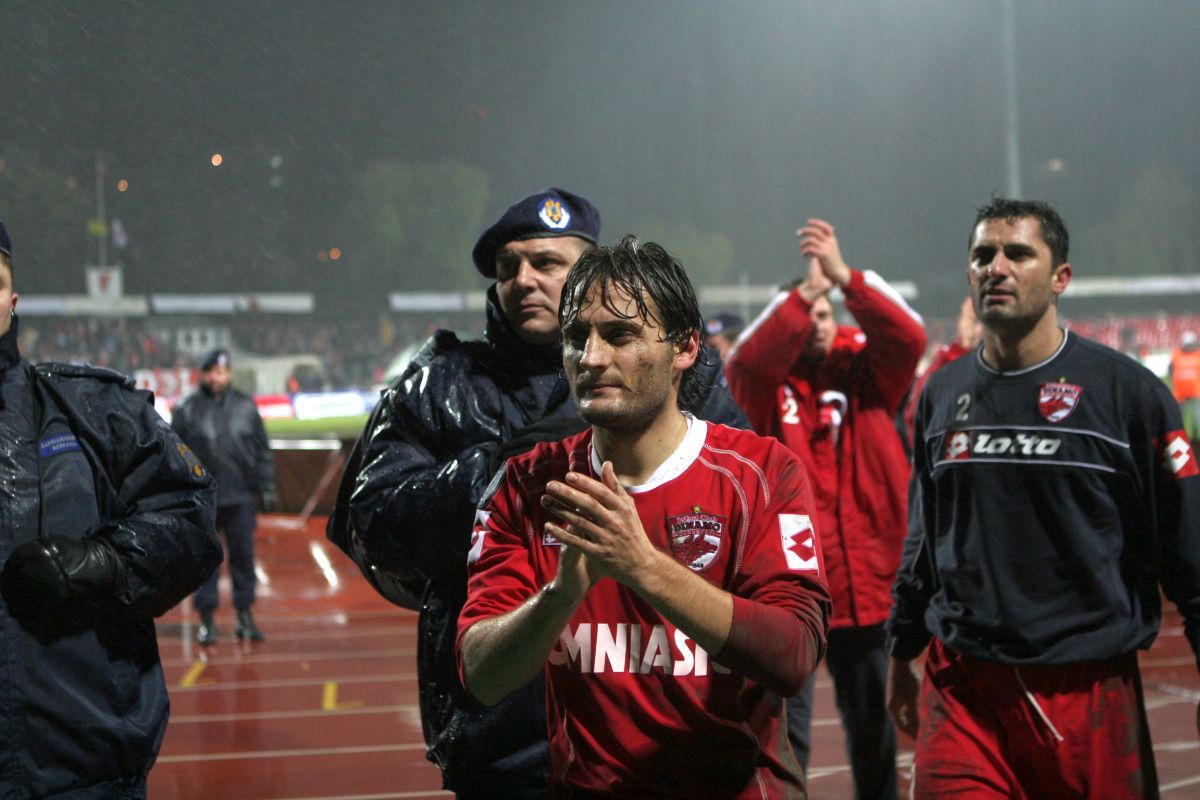 18 ani de când Dinamo a pus la respect deținătoarea Cupei UEFA în mocirla de la București  » Dezvăluirile omului-decisiv: „Am fugit la margine și i-am dedicat lui golul”